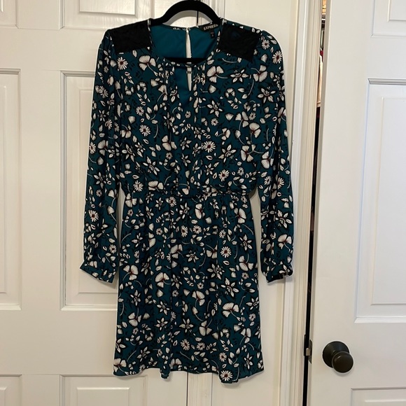 Express Dresses & Skirts - Express Floral Dress